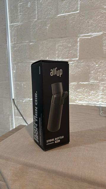 AirUp steel bottle pitch black, nieuw en nog geseald! beschikbaar voor biedingen