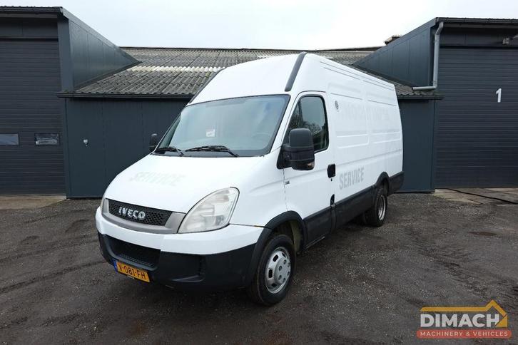 Iveco DAILY 50C18V - Euro 4 - trekhaak - camera - lier - 4x2, Autos, Camionnettes & Utilitaires, Entreprise, Iveco, Diesel, Boîte manuelle