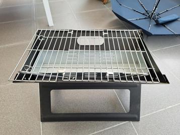 Nieuwe tafelbarbecue, klapgrill, picknick beschikbaar voor biedingen