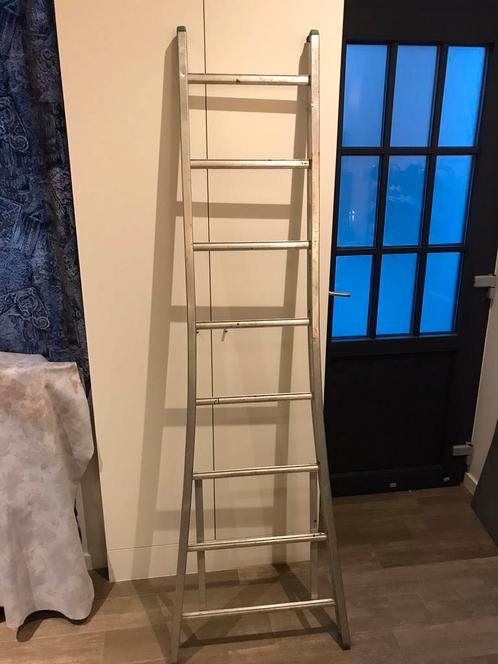 Aluminyum ladder 8 treden , goede staat !!, Doe-het-zelf en Bouw, Ladders en Trappen, Gebruikt, Ladder, 2 tot 4 meter, Ophalen of Verzenden