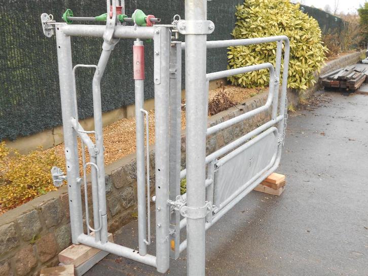 keizersnede-inseminatie box, Dieren en Toebehoren, Runderen