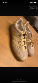 Adidas Gazelle Sneaker beige/yellow size 41,5, Kinderen en Baby's, Ophalen, Zo goed als nieuw