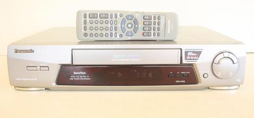 Panasonic NV-FJ610 Videorecorder Met Afstandsbediening, Audio, Tv en Foto, Videospelers, Zo goed als nieuw, VHS-speler of -recorder