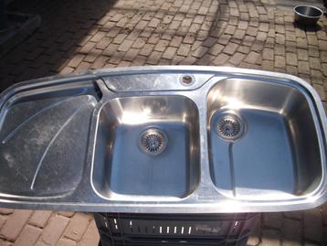 wasbak spoelbak beschikbaar voor biedingen