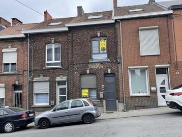 Maison à vendre à Couillet, 2 chambres, 111 m², Maison individuelle, 2 pièces