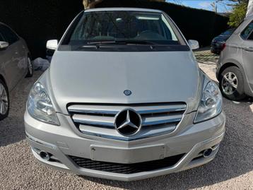 Mercedes B160 - Trekhaak*PDC*Zetelverwrm*2011*810000KM! beschikbaar voor biedingen