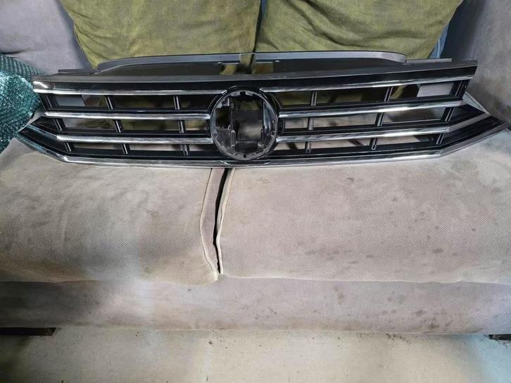 VW Passat B8 3G Facelift Grille Grill Origineel! 3G0853653N, Auto-onderdelen, Carrosserie, Volkswagen, Gebruikt