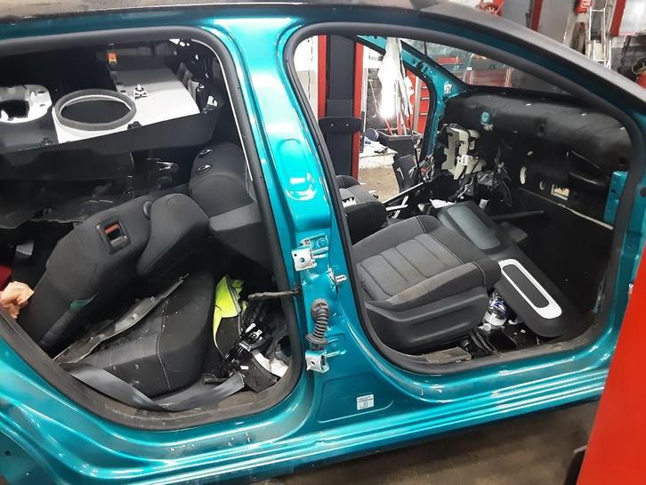 DIVERSEN MONTANT PORTE C D Citroën C3 (SX / SW) (01-2016/-), Auto-onderdelen, Overige Auto-onderdelen, Citroën, Gebruikt