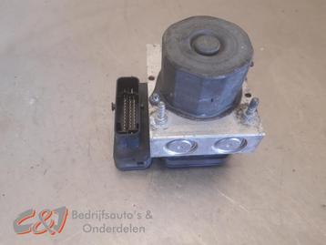 ABS Pomp van een Ford Transit beschikbaar voor biedingen