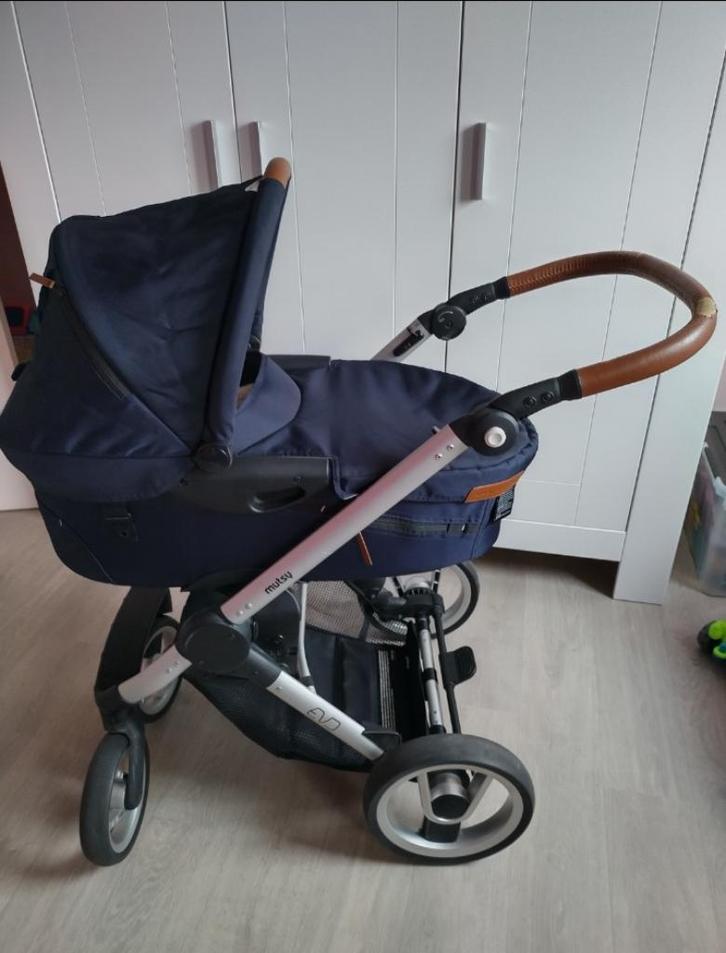 Mutsy evo, Kinderen en Baby's, Kinderwagens en Combinaties, Gebruikt, Mutsy, Met reiswieg, Verstelbare duwstang, Ophalen