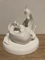 Porseleinen sculptuur „De gave van het leven” van Royal Doul, Antiek en Kunst, Ophalen of Verzenden