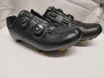 Chaussures de route EKOI R4 look carbone taille 40, Sports & Fitness, Cyclisme, Enlèvement ou Envoi, Comme neuf, Chaussures