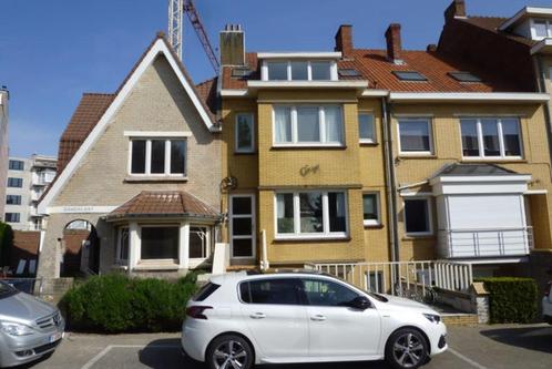 KOKSIJDE: Studentenkamer met 2 slaapkamers, Immo, Appartementen en Studio's te huur, Provincie West-Vlaanderen, 50 m² of meer