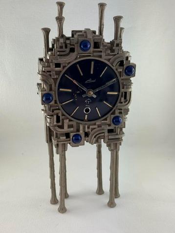 Schmid-Schlenker klok beschikbaar voor biedingen