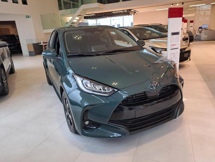 Toyota Yaris 1.5 VVT-i Hybrid 85kW Iconic e-CVT, Auto's, Toyota, Bedrijf, Te koop, Yaris, Airconditioning, Bluetooth, Centrale vergrendeling