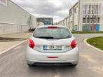 Peugeot 208 Style 1.2i Benzine ** 1 JAAR GARANTIE ** !!, Auto's, Peugeot, Te koop, Zilver of Grijs, Berline, Benzine