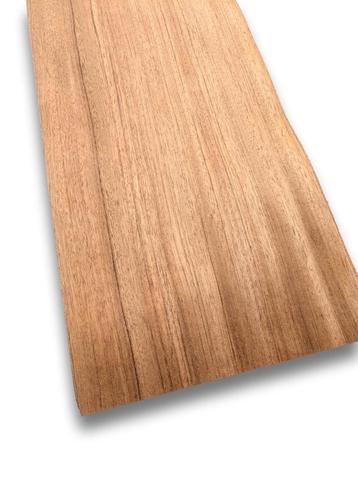 Bubinga fineer | 235x20 cm beschikbaar voor biedingen