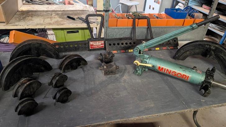 Mingori pijpenbuiger, Doe-het-zelf en Bouw, Gereedschap | Overige machines, Zo goed als nieuw, Ophalen