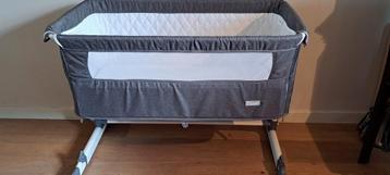 BabyGo co sleeper. Grijs. Nieuw matrasje.  beschikbaar voor biedingen