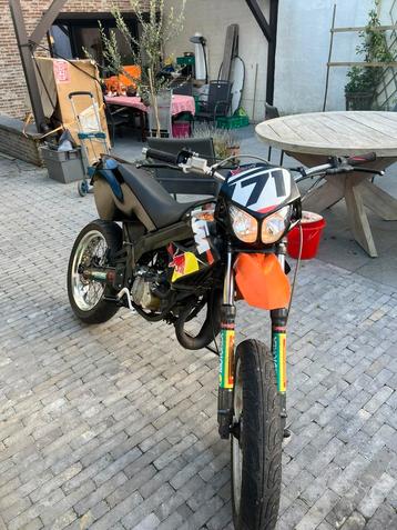Derbi senda SM (50cc), Comme neuf, Classe B (45 km/h), Enlèvement, 50 cm³