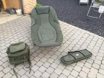 Ligbed.RVS Tripod.Rugzak.FOX.TNT. beschikbaar voor biedingen
