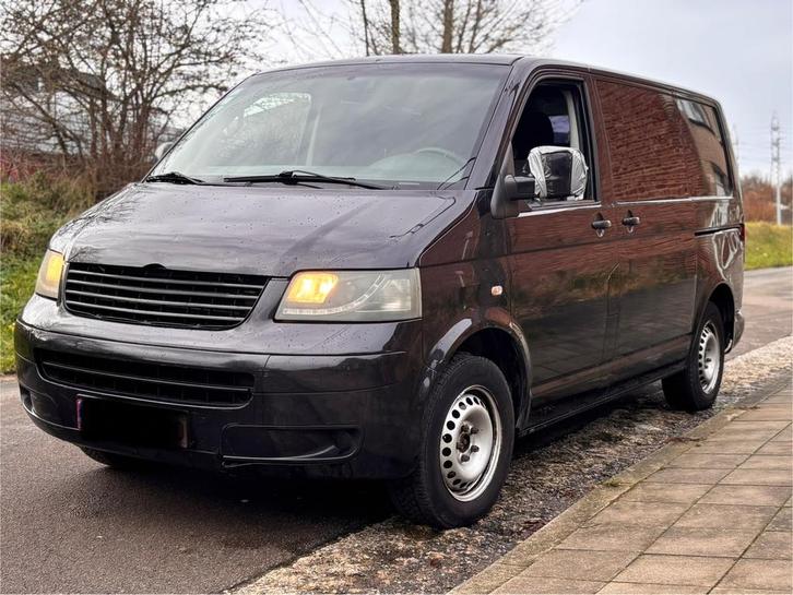 Volkswagen transporteur T5 2.5 diesel boîte automatique, Auto's, Volkswagen, Particulier, Diesel, Automaat, Ophalen