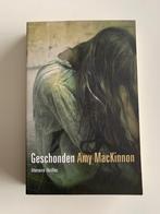 Geschonden, Amy MacKinnon, in nieuwe staat, Livres, Thrillers, Comme neuf, Enlèvement ou Envoi