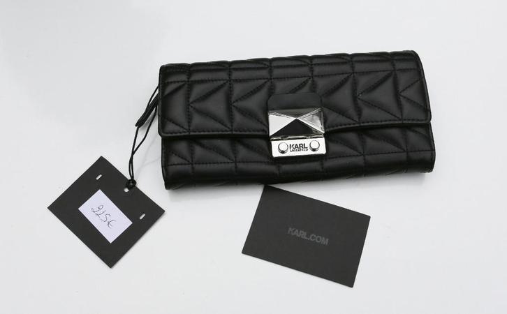 Prachtige zwarte leren portemonnee - Karl Lagerfeld - Nieuw, Handtassen en Accessoires, Portemonnees, Nieuw, Zwart, Leder, Ophalen of Verzenden
