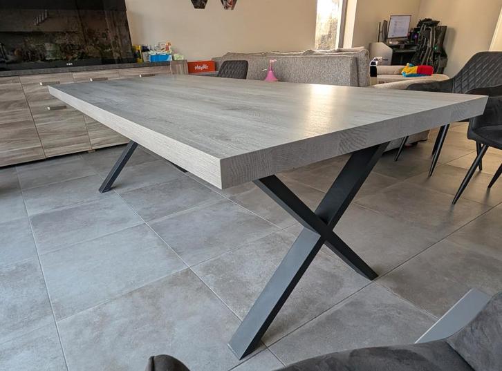 Landelijke eettafel 230x100cm - Grijs hout, Huis en Inrichting, Tafels | Eettafels, Gebruikt, 100 tot 150 cm, 200 cm of meer, Vijf personen of meer