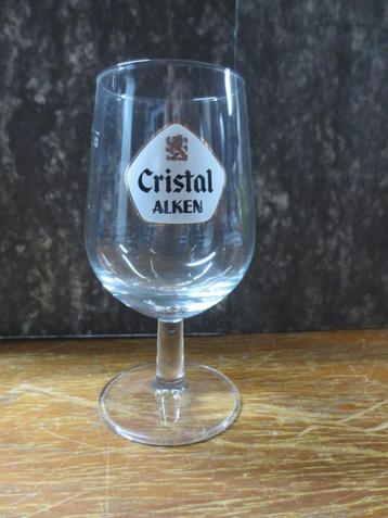 3 stuks Cristal alken bierglazen met voet beschikbaar voor biedingen