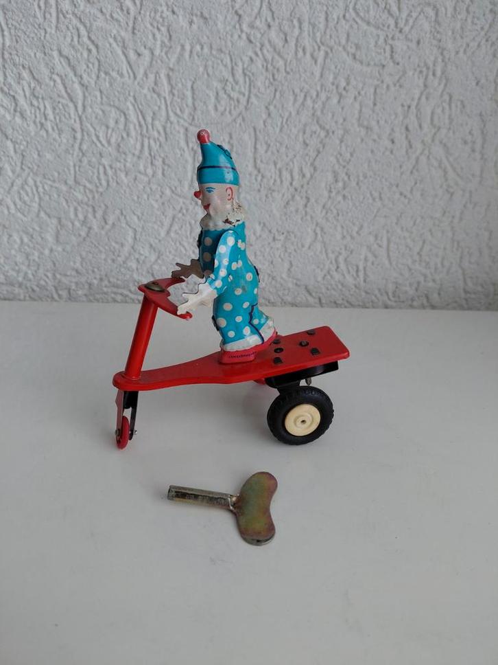 Vintage blikken clown op driewieler, Verzamelen, Blikken, Ophalen of Verzenden