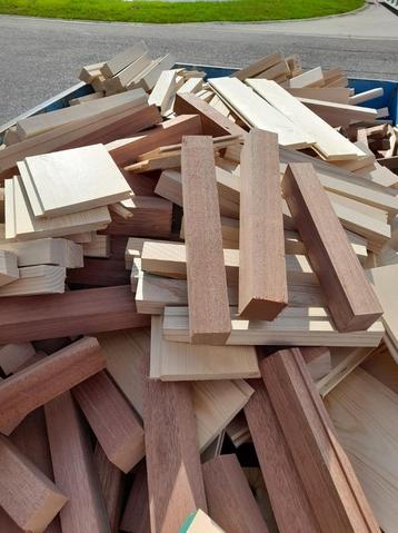 GOEDKOOP OVENDROOG BRANDHOUT - OFYR - HOUTKACHEL - HOTTUB, Enlèvement, Autres essences de bois, Bûches