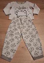 Tweedelige pyjama winnie the pooh, maat 98, Kinderen en Baby's, Ophalen of Verzenden
