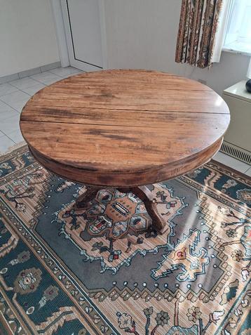 houten antieken tafel, Enlèvement