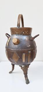 Bouilloire ancienne en bronze et laiton, Antiquités & Art, Enlèvement ou Envoi
