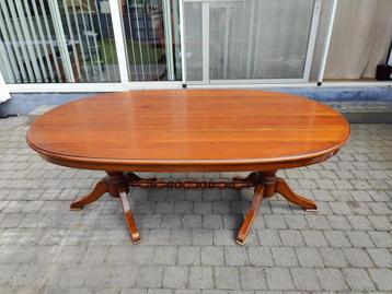 Franse massieve houten eetkamer tafel beschikbaar voor biedingen