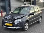 Lada Kalina 450C, Airco, Stoelverwarming, Trekhaak, Auto diversen, Ongevalwagen, 1596 cc, Lada, Zilver of Grijs, Benzine