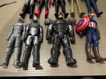 Avengers figurines Marvel titan Hero 