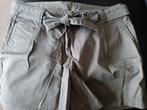 Kaki damesshort in maat 40 van Decathlon, Ophalen of Verzenden, Zo goed als nieuw, Maat 38/40 (M)