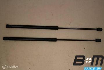 Set gasveren voor achterklep VW Polo 6R GTI 6R6827550A beschikbaar voor biedingen