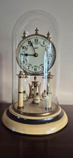 Antieke schatz stolpklok of 400 dagen pendule klok., Ophalen