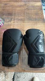 Venum bokshandschoenen 10oz 12jaar, Sport en Fitness, Ophalen of Verzenden, Zo goed als nieuw, Bokshandschoenen