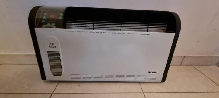 Elektrische verwarming met afstandsbediening + programmering, Doe-het-zelf en Bouw, Verwarming en Radiatoren, Zo goed als nieuw