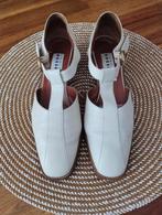 Chaussures FRATELLI ROSSETTI en beige taille 37.5, Kleding | Dames, Schoenen, Ophalen, Zo goed als nieuw, Beige