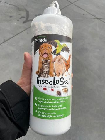 Produit anti-puce pour animaux  beschikbaar voor biedingen