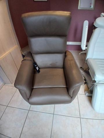 Relax zetel beschikbaar voor biedingen