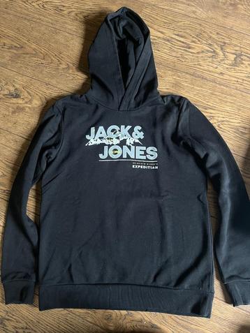 Trui beschikbaar voor biedingen