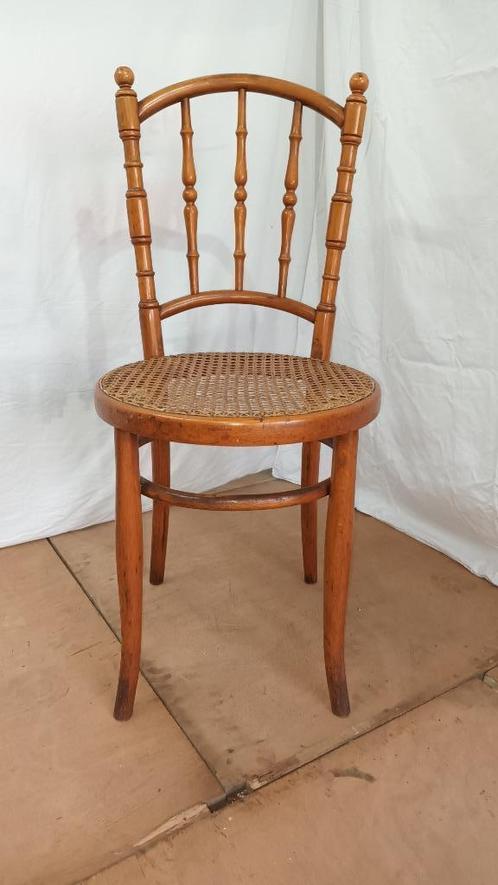 Thonet stoel, Huis en Inrichting, Stoelen, Gebruikt, Vier, Hout, Riet of Rotan, Ophalen