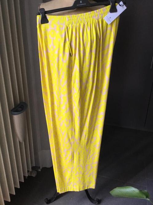 XANDRES GOLD, Joli pantalon, NOUVEAU ! Taille IV (50/52), Vêtements | Femmes, Culottes & Pantalons, Neuf, Jaune, Longs, Enlèvement ou Envoi