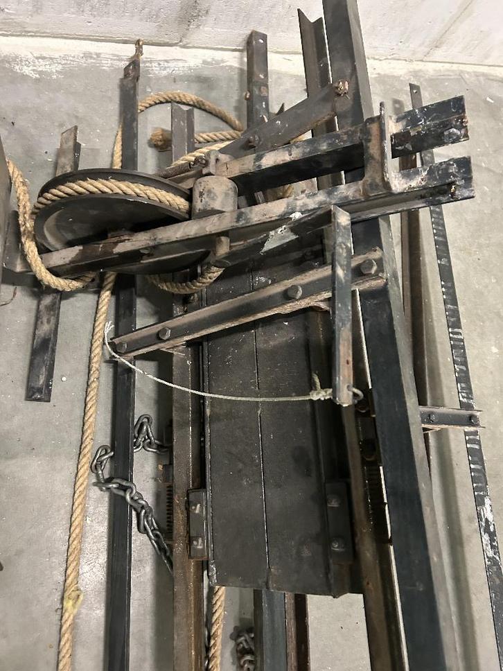 Antiek theater hijsmechanisme ca. 1900 – industrieel, Antiek en Kunst, Antiek | Gereedschap en Instrumenten, Ophalen